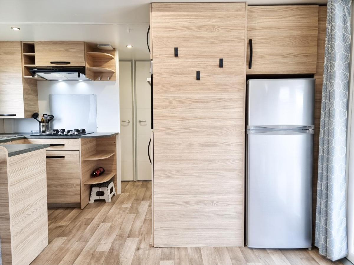 Prachtig Chalet Ok50 D12 Op Familiecamping Oostkapelle Luaran gambar
