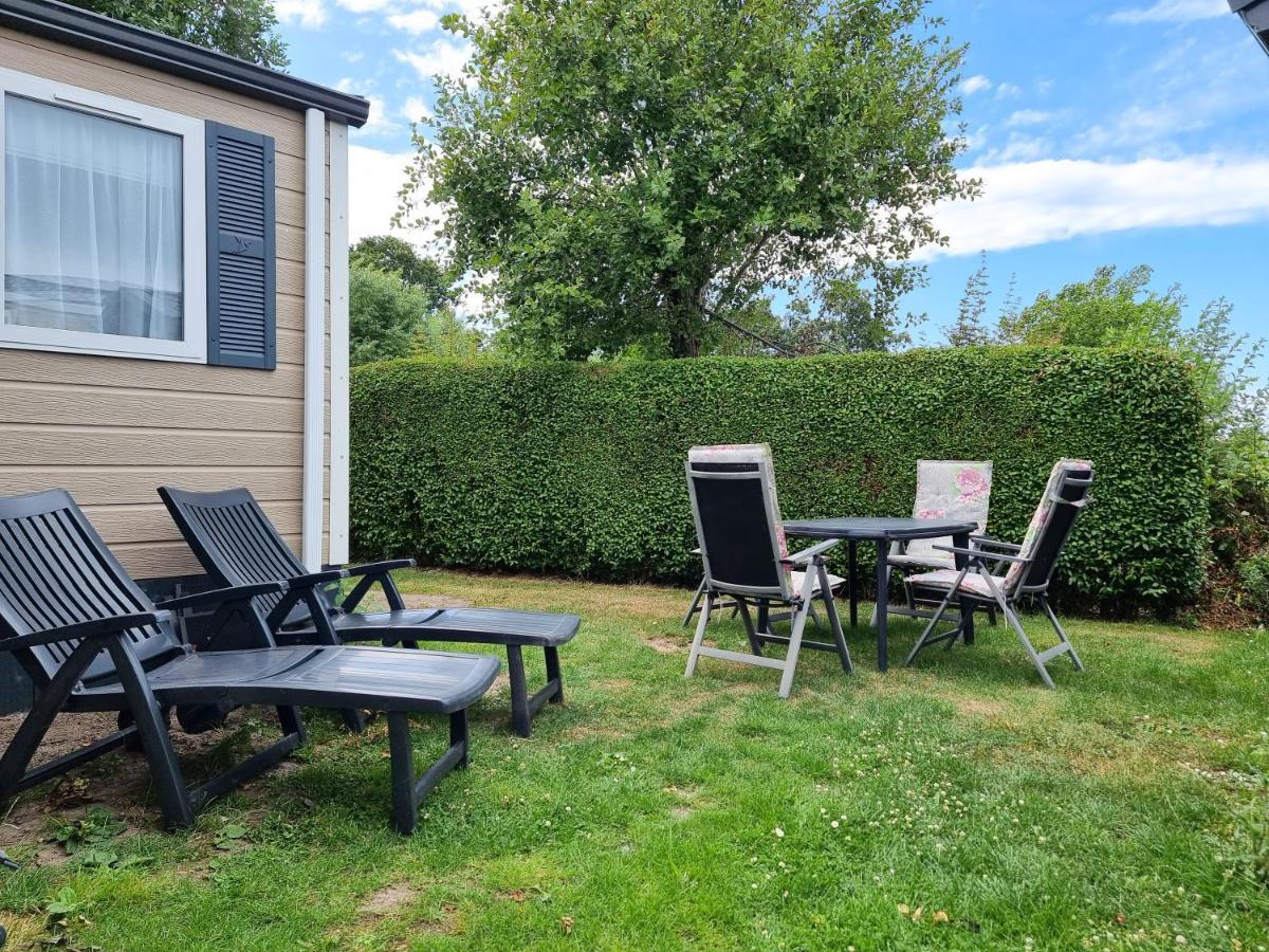 Prachtig Chalet Ok50 D12 Op Familiecamping Oostkapelle Luaran gambar