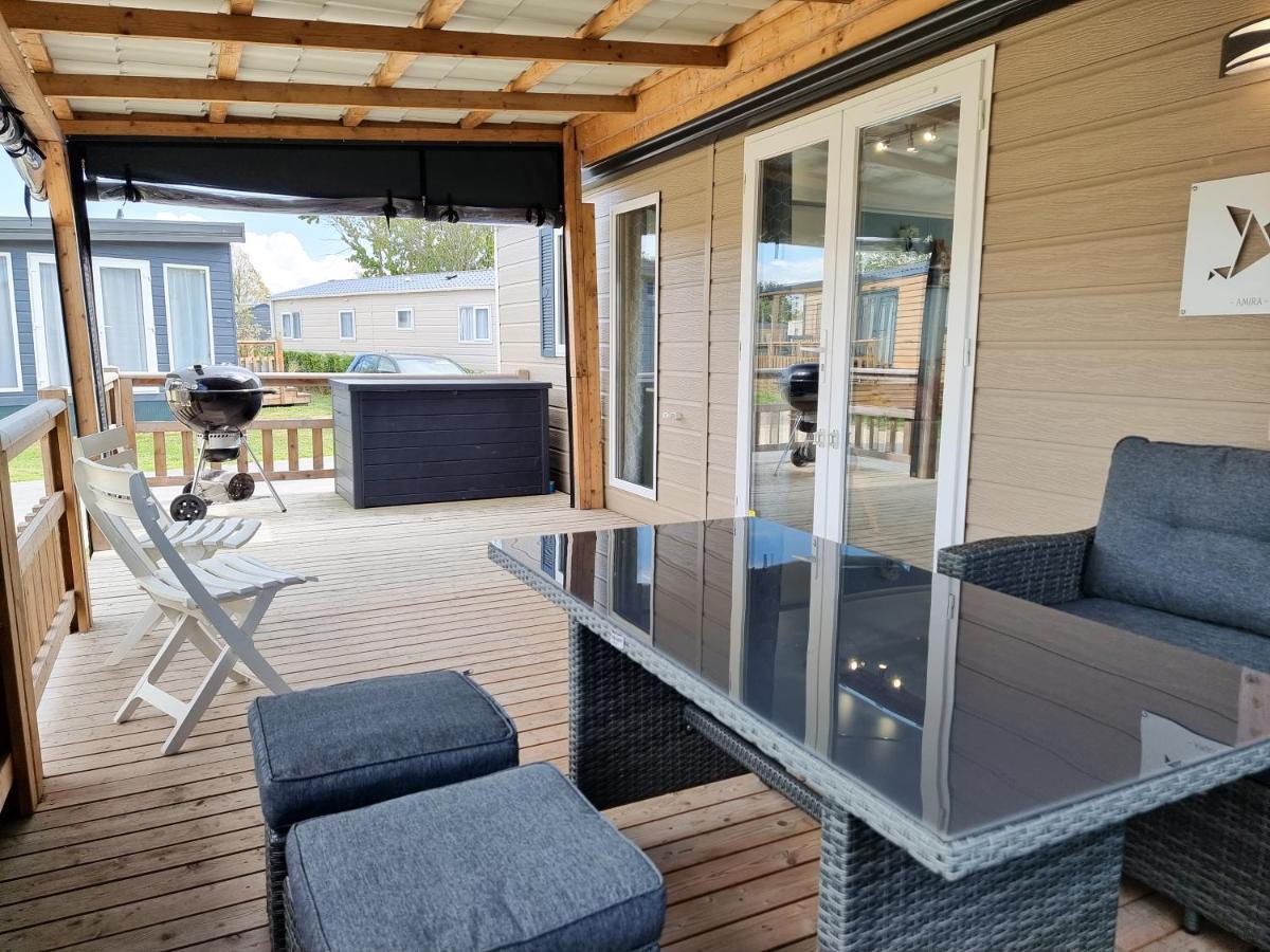 Prachtig Chalet Ok50 D12 Op Familiecamping Oostkapelle Luaran gambar